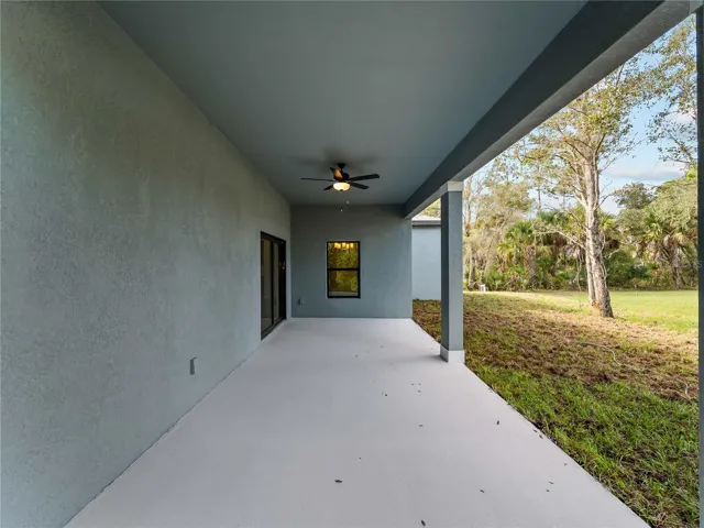 Back Yard/Lanai