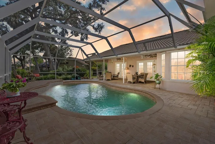 Stunning entertaining area on the lanai