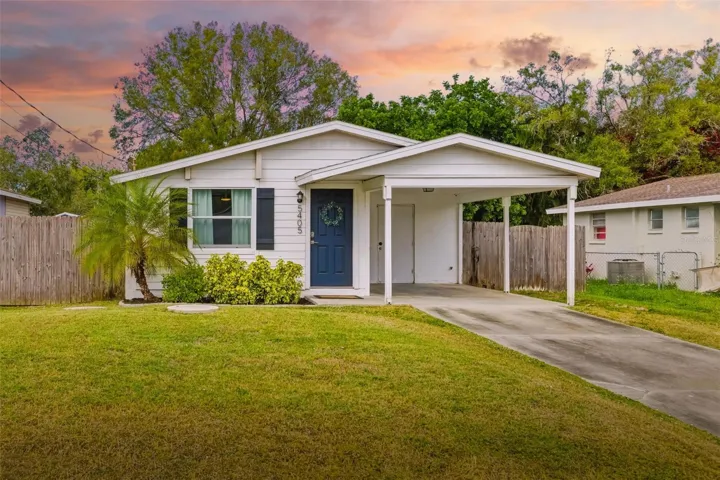 5405 Kensington Street - Sarasota, FL 34232.