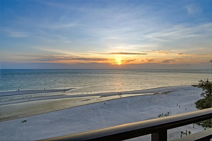 Spectacular sunset views from Unit #1201!