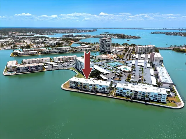 2nd floor WATERFRONT