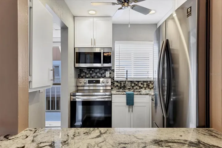Kitchen/Stainless Steel Appliances