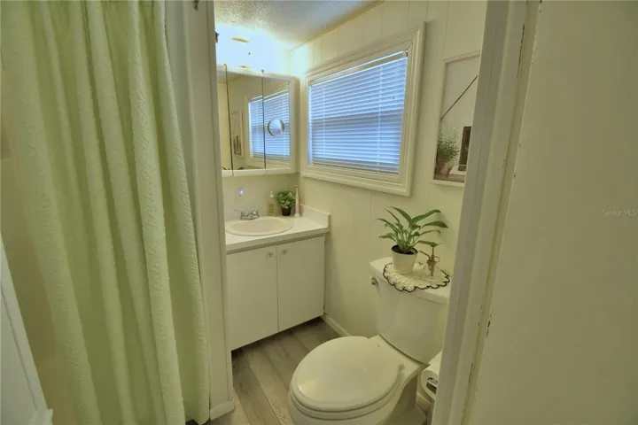 Primary/Master Bathroom