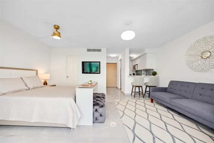 Torre Del Mar Studio 608