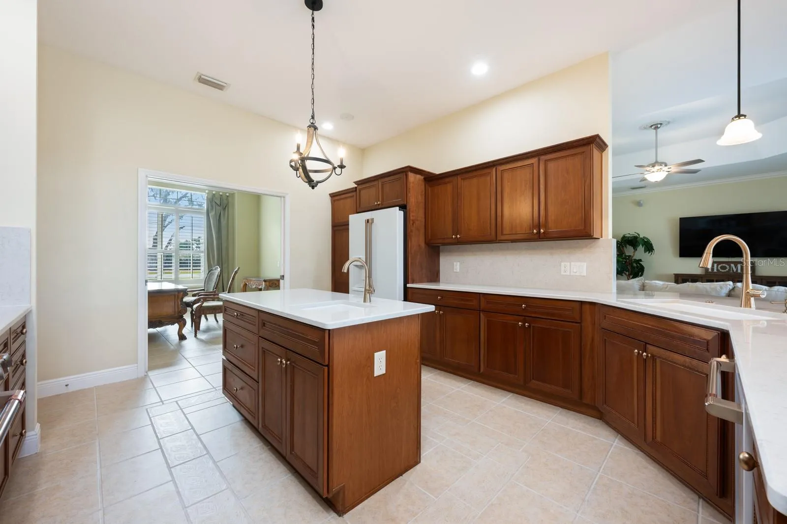 Chef's Kitchen.