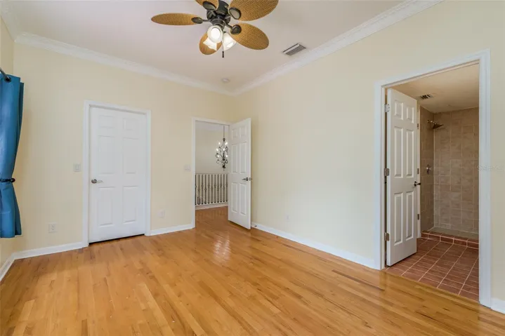 Upstairs Bedroom 4