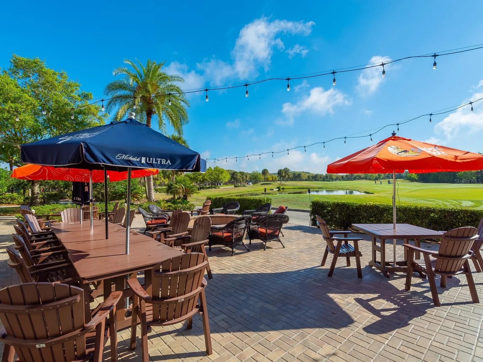 Outside/inside restaurant and club house