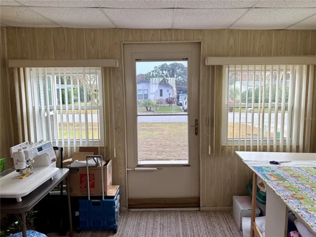 Door entrance from Florida room