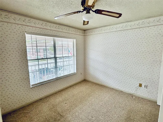 Guest bedroom
