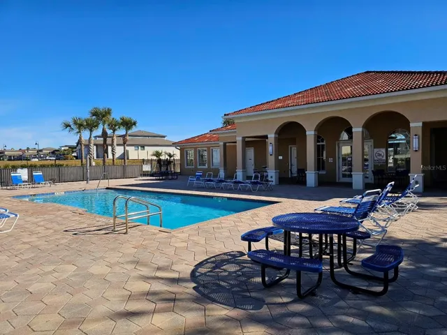 Comunity Pool