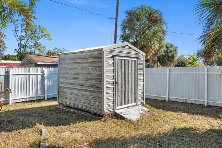 Shed