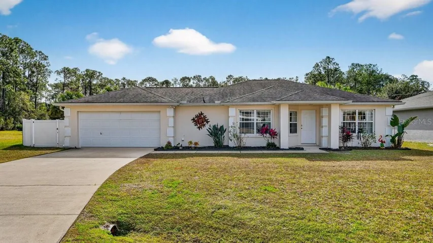 18 Smoke Tree Pl