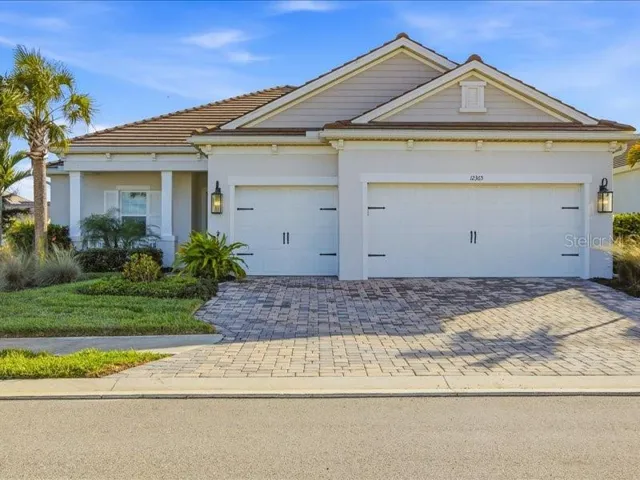 Welcome Home to 12365 Vieste Court in Avelina
