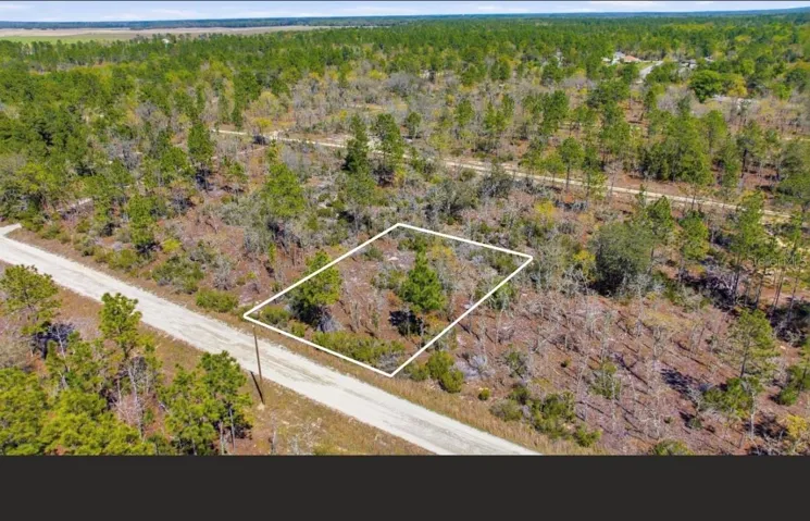 Lot lines are approximate