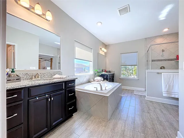 PRIMARY BATHROOM 2ND FLOOR