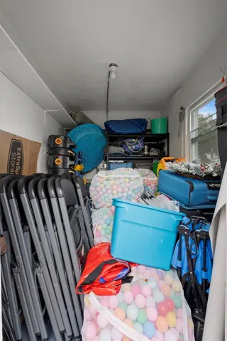 Additional Storage Room - could be converted to 2 bathroom