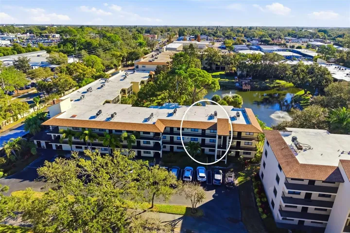 Location Aerial (Wide Area)Prime central Bradenton location with close proximity to shopping, dining, and Gulf Coast beaches