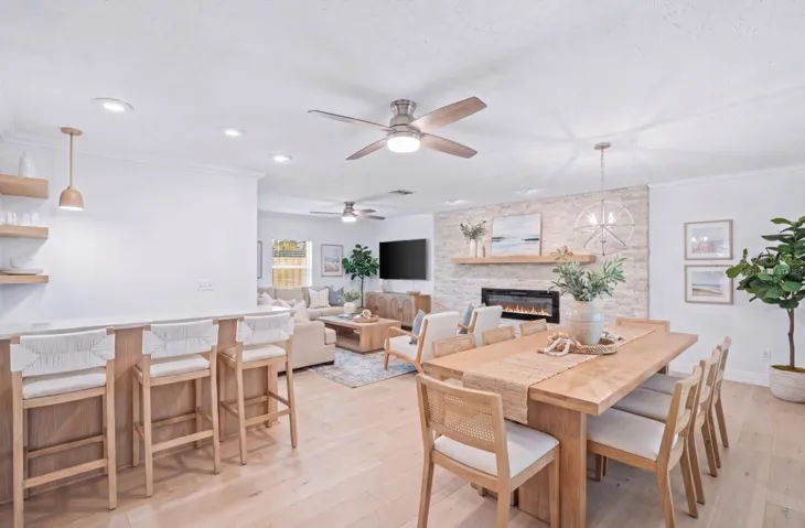 Virtually Staged with updated look