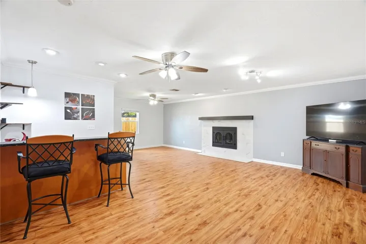 Wet Bar