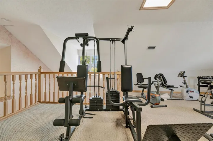 COMMUNITY FITNESS CENTER