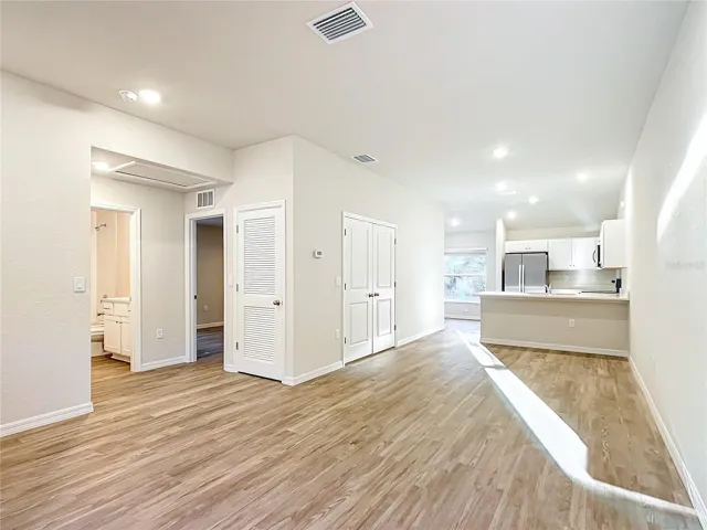 Model Family/Dining/Kitchen
