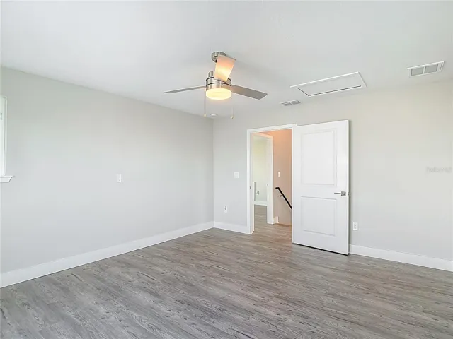 office/bonus room