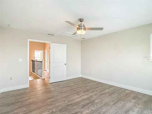 office/bonus room