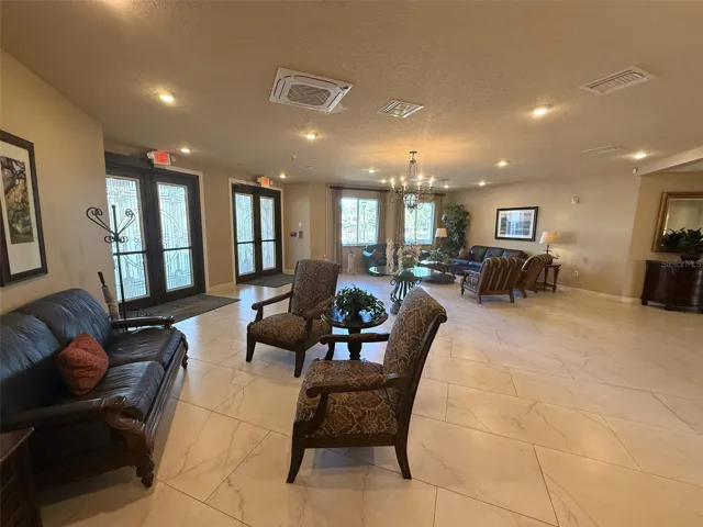 Lot's of seating area