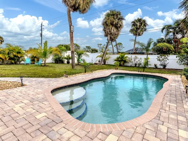 Backyard, pool, patio