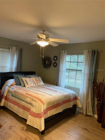 Guest bedroom 1