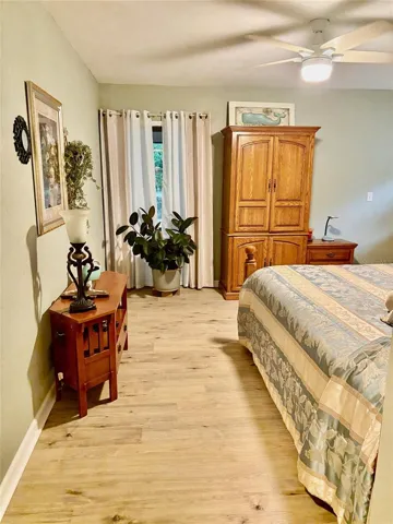 Guest bedroom 2