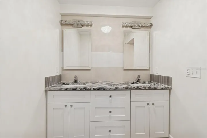 Dual Sinks/Stone Counter Top