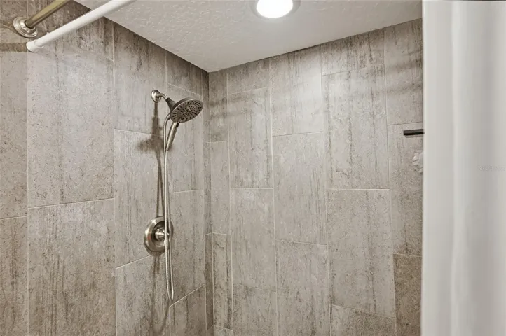 Primary shower