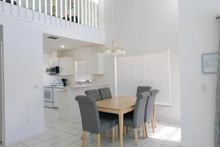 dining area 2
