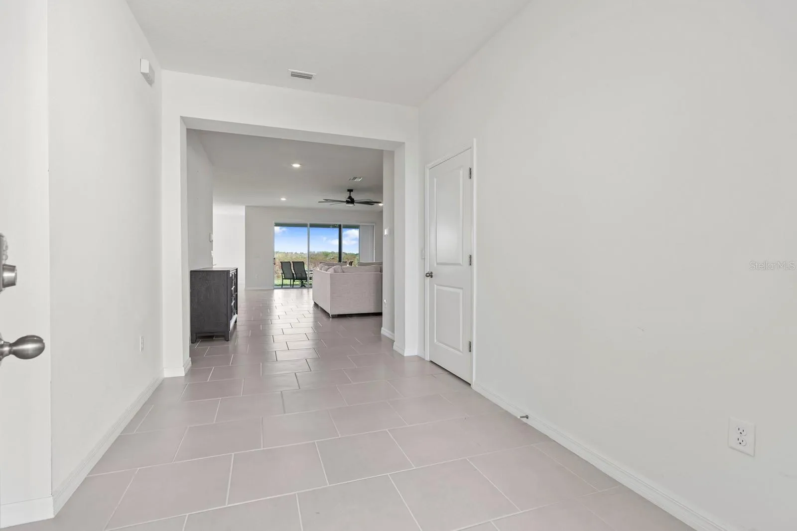 3507 Golden Wheat Ln, Plant City, Florida 33565 — photo 4