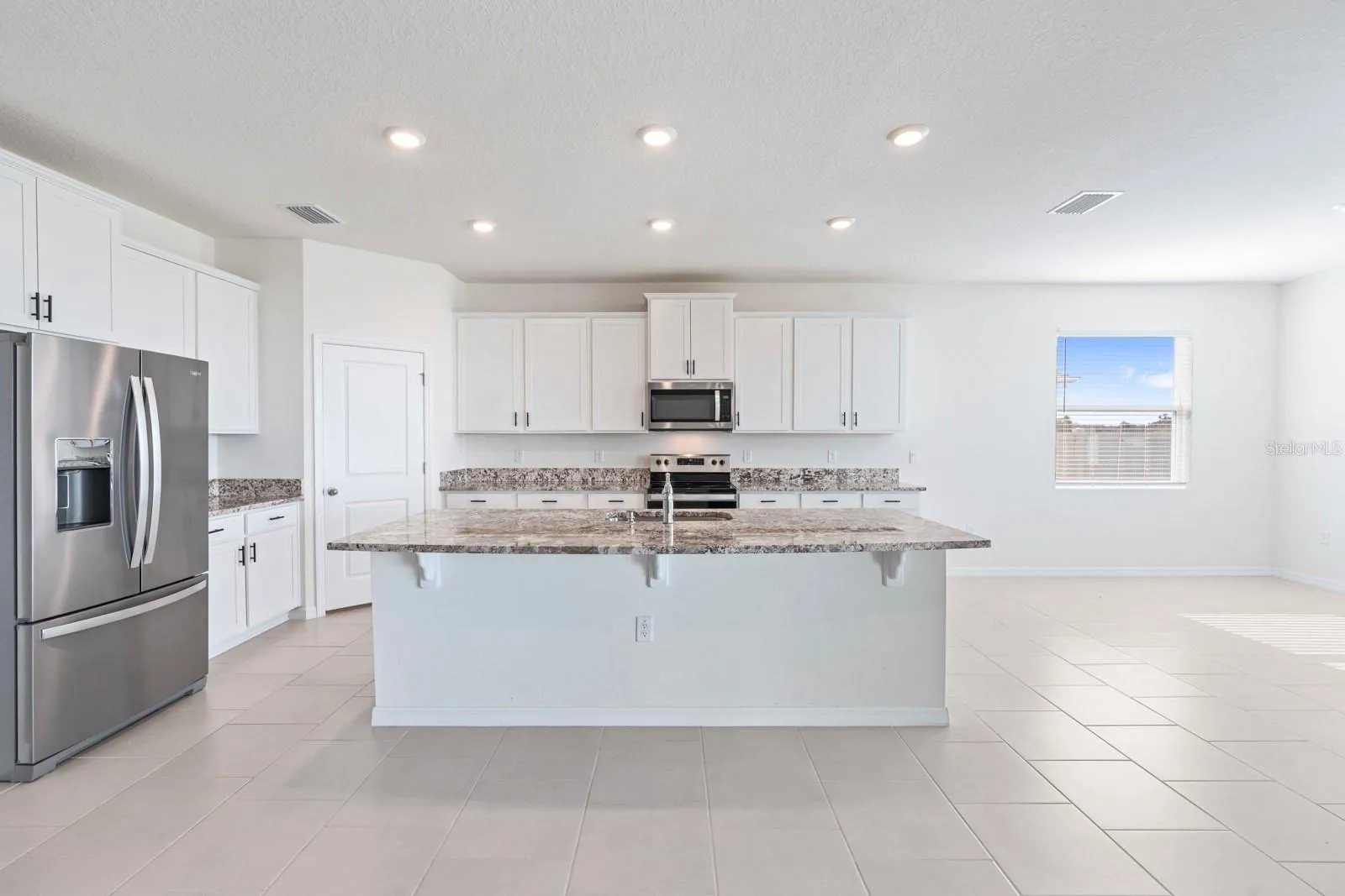 3507 Golden Wheat Ln, Plant City, Florida 33565 — photo 9