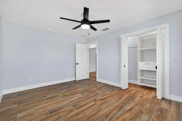 2nd  bedroom with upgraded closet