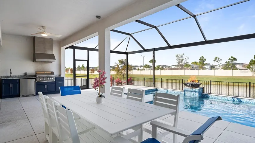 Outdoor Dining Area
