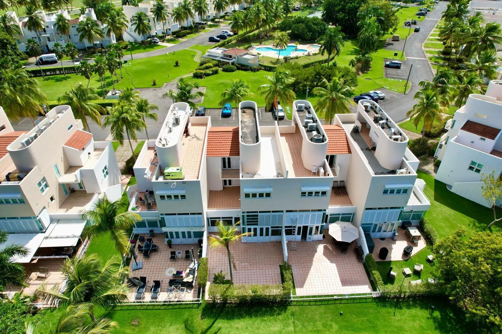 Back View (aerial)