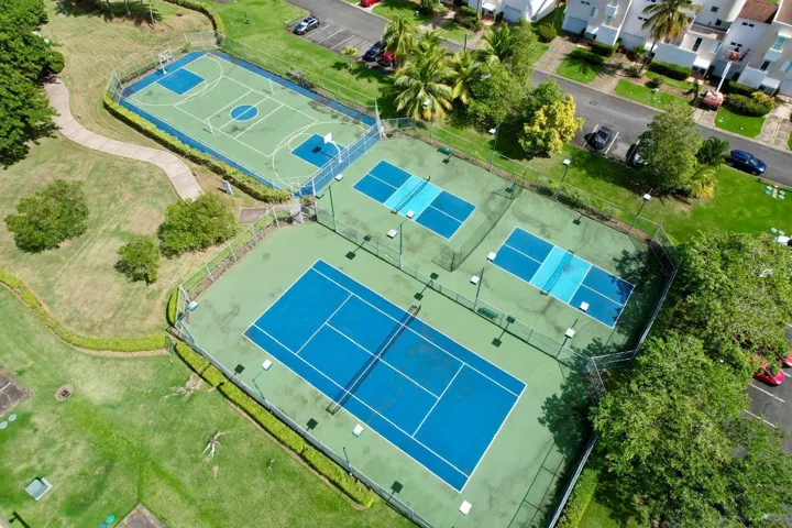 Baskteball/Tennis/Pickleball area