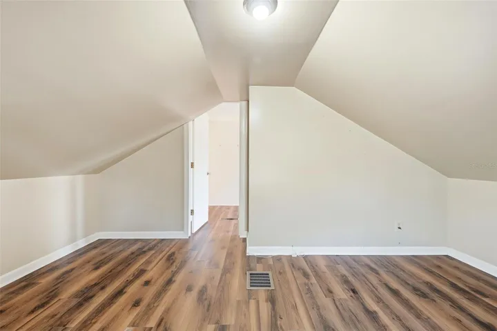 Flex room next to Primary Bedroom