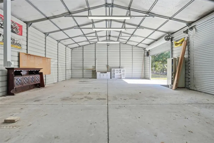 Detached 4 car garage/work shop