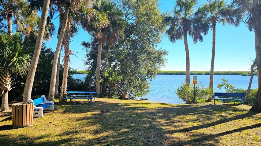 Only 1,000 feet to a neighborhood waterfront park with kayak/canoe/SUP launch/access.