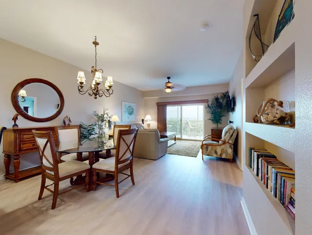 Dining Room to LRm