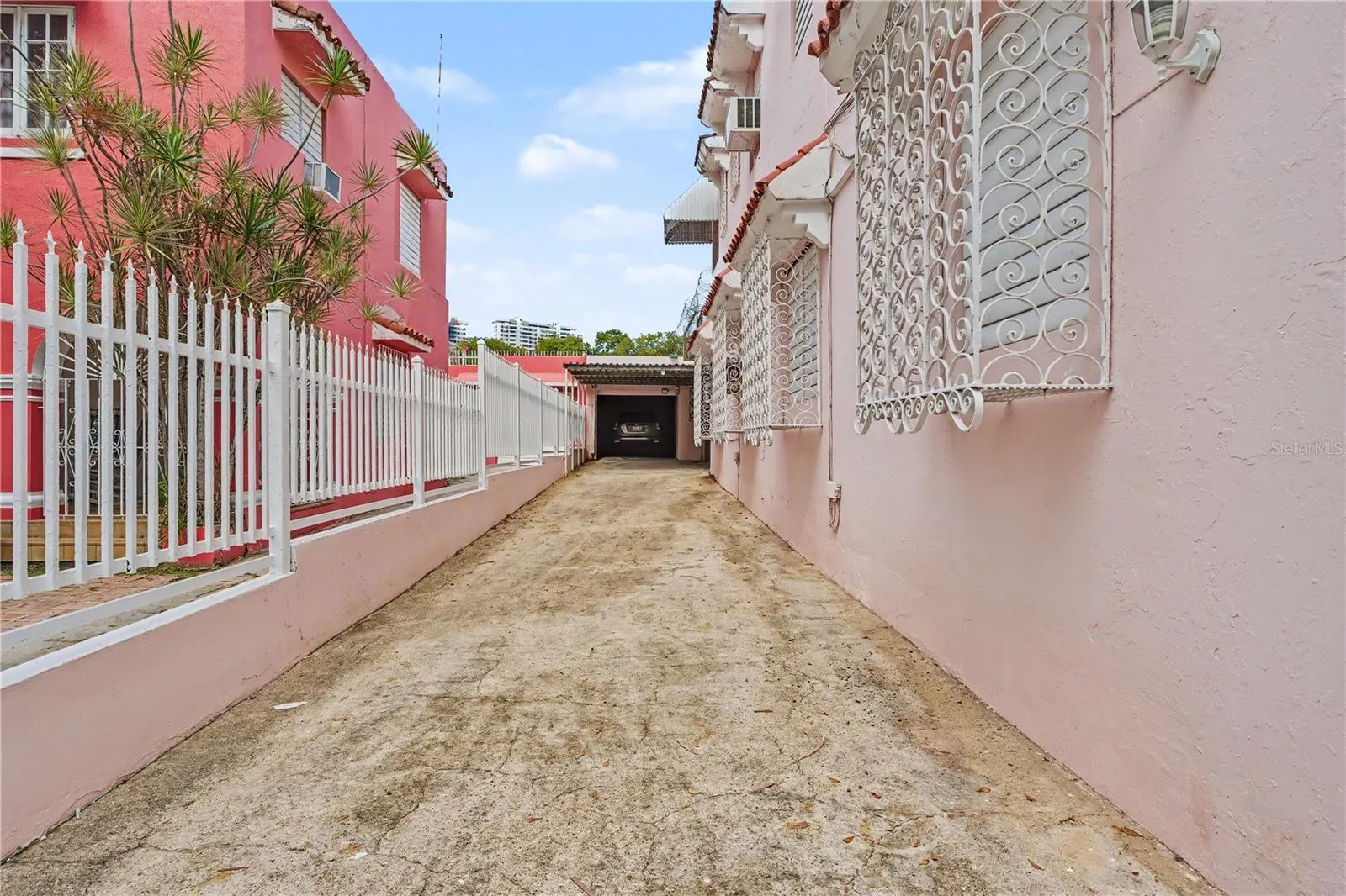 Side Driveway with gated Access