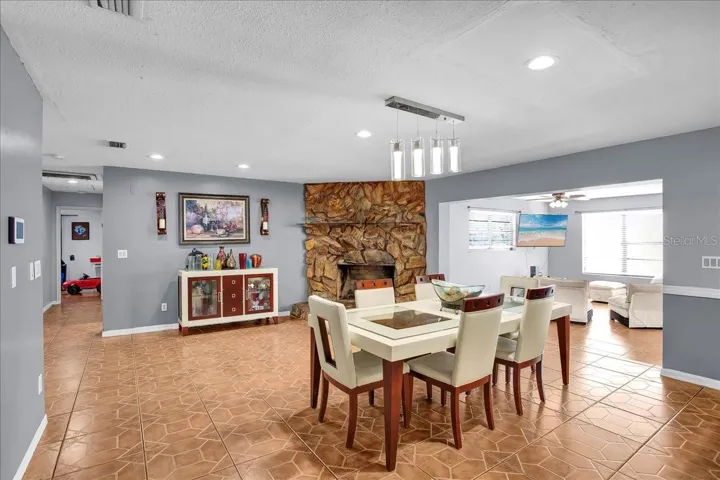 Living/Dining room