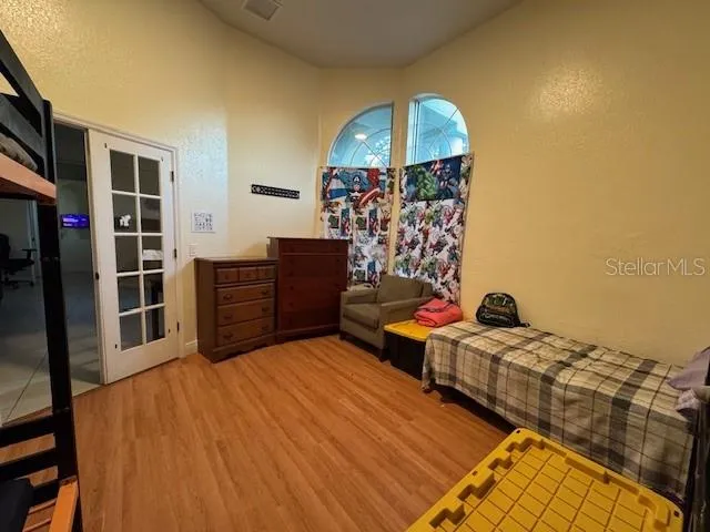 1170