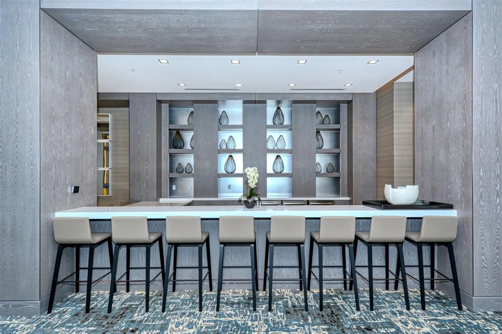 5th Floor Club Room