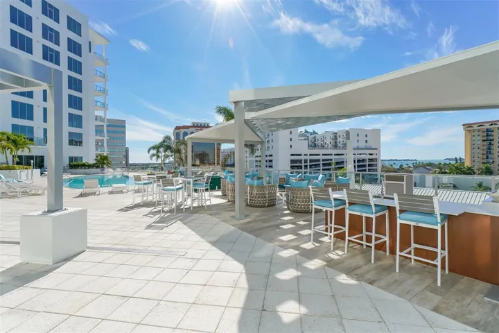 Grill and Lounge Area