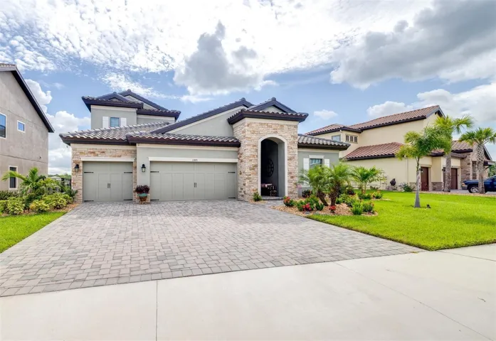 Biscayne II -Tile Roof
